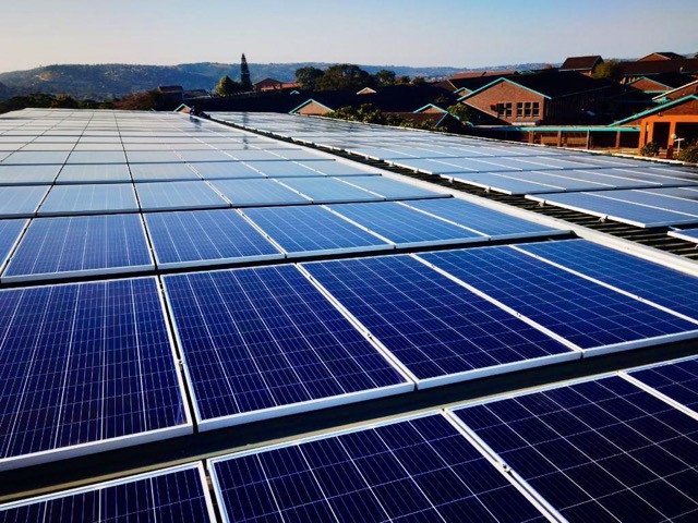 Sosimple Solar - Portefeuille Zonnestroomsystemen (Junior Ronde 2)